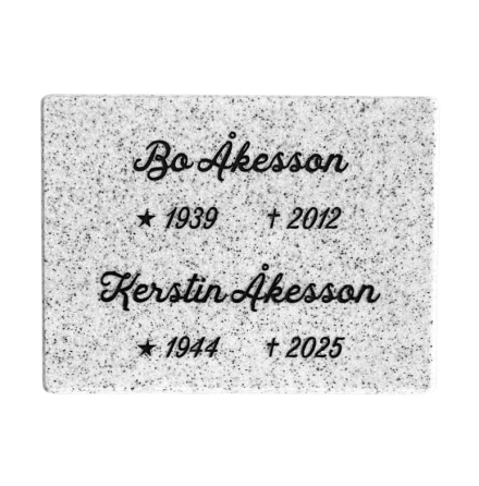 Gravskylt f�r tv� namn med skrivstil i svart